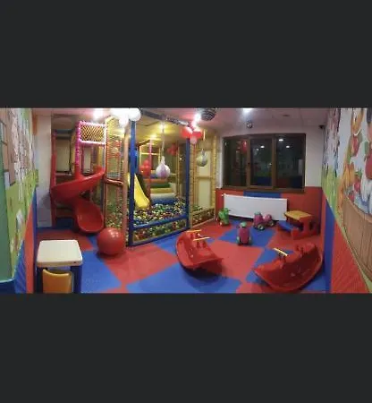 Апартамент комплекс “шадравана” Самоков